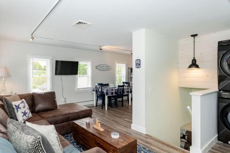 281 York Street York ME 03909