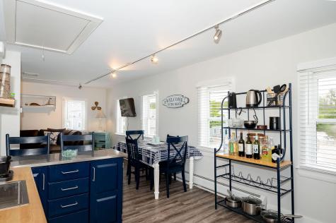 281 York Street York ME 03909