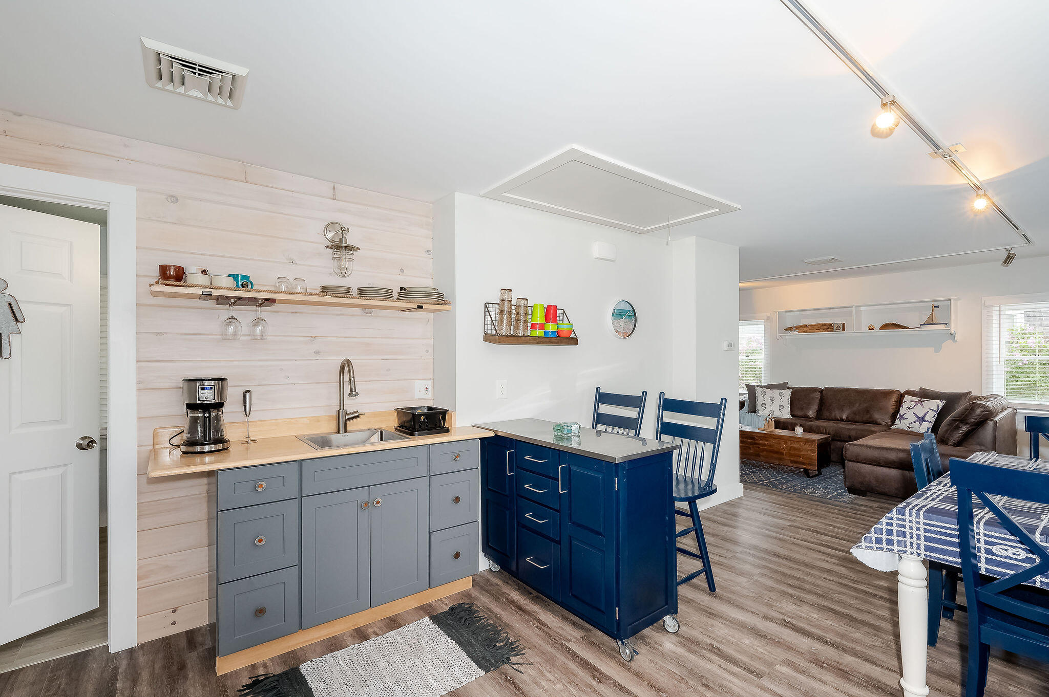 281 York Street York ME 03909