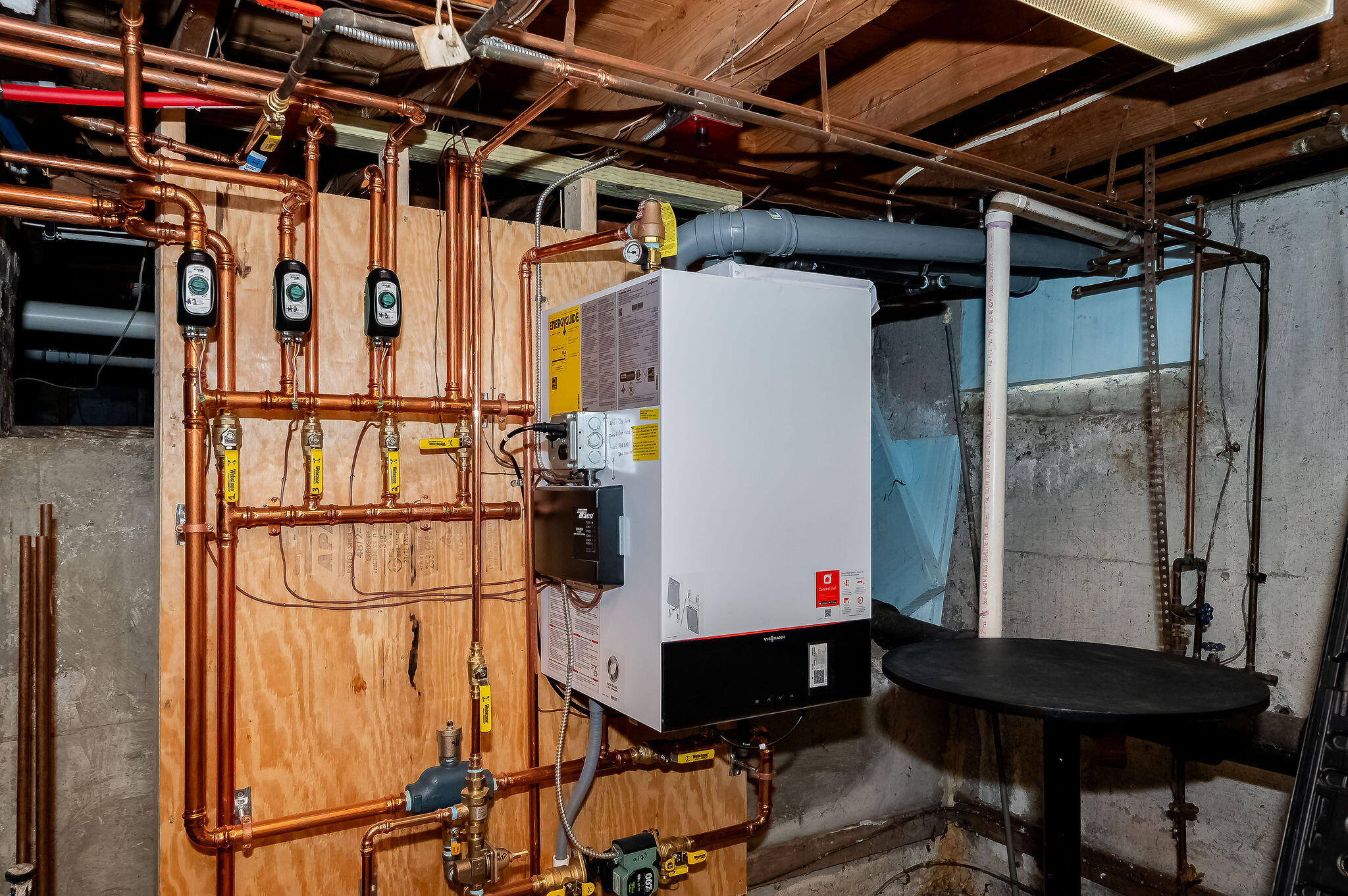 281 York Street York ME 03909