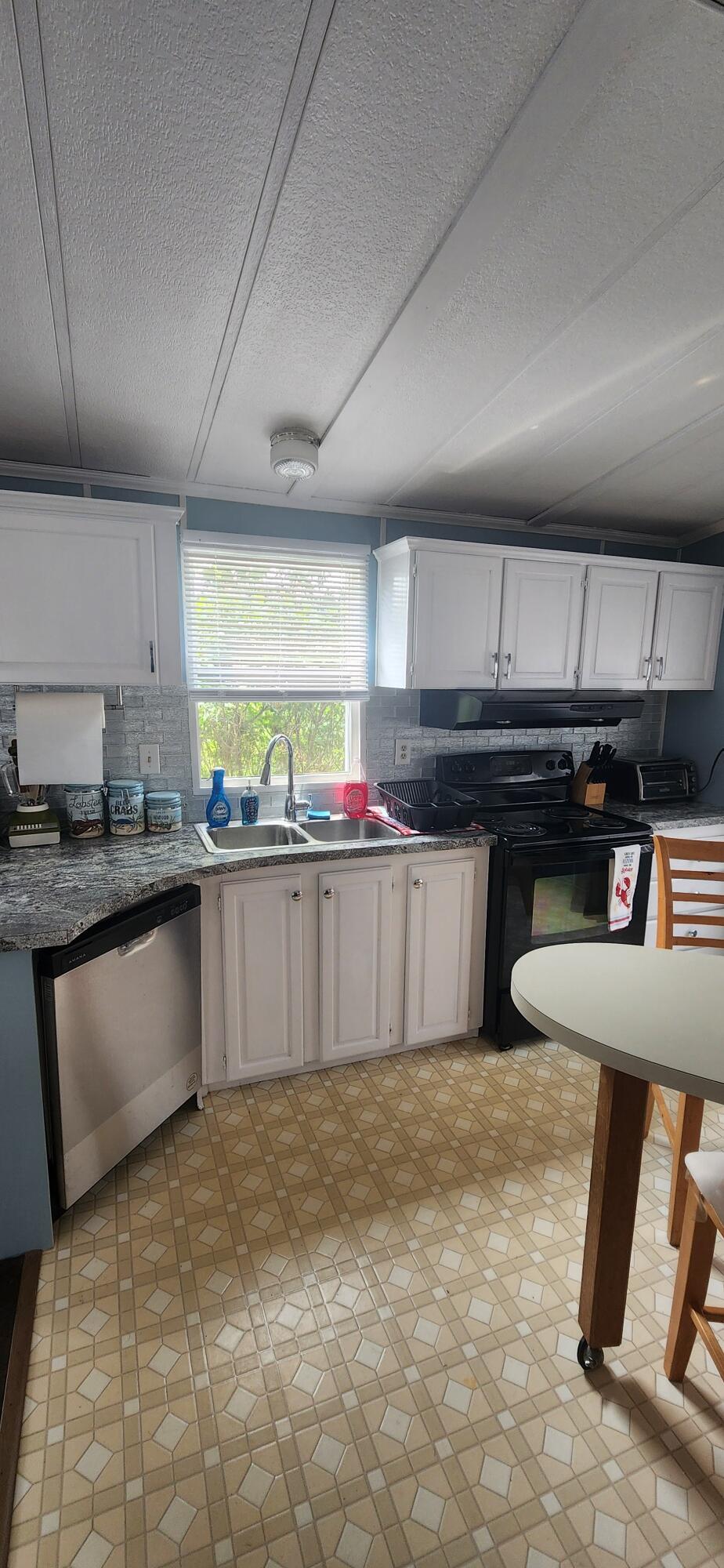 10 Kitt Street Brunswick ME 04011