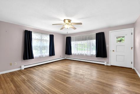 897 Riverside Drive Augusta ME 04330