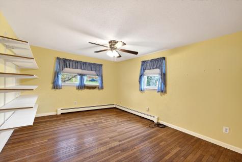 897 Riverside Drive Augusta ME 04330