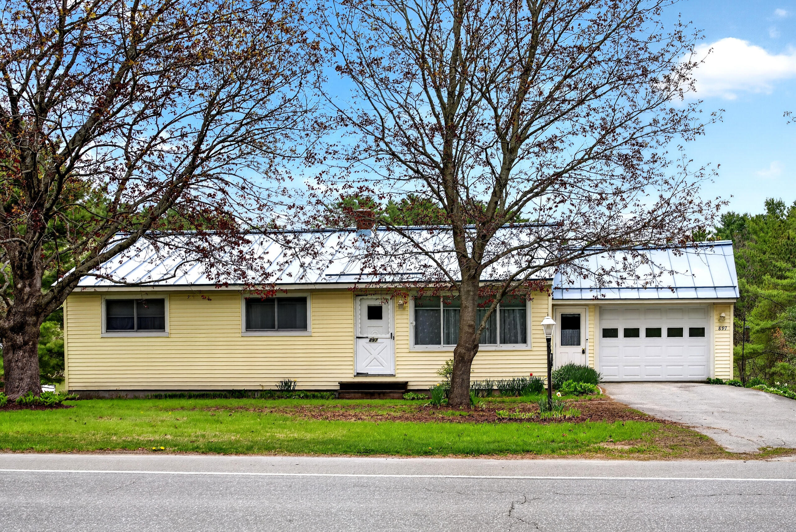 897 Riverside Drive Augusta ME 04330
