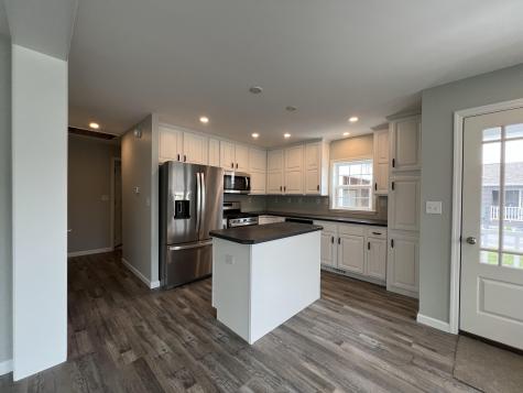 13 Mathew Way Scarborough ME 04074