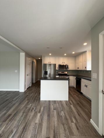 13 Mathew Way Scarborough ME 04074