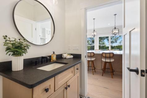 1010 Sawyer Road Cape Elizabeth ME 04107