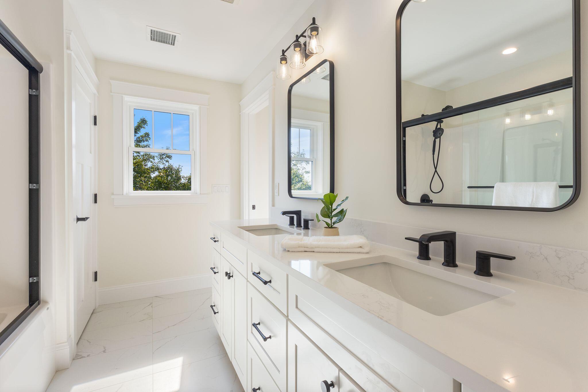 1010 Sawyer Road Cape Elizabeth ME 04107