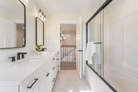 1010 Sawyer Road Cape Elizabeth ME 04107