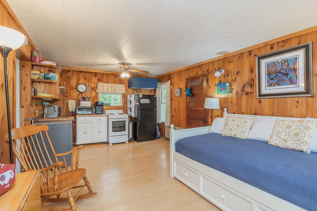 36 Blacks Lane Chesterville ME 04938