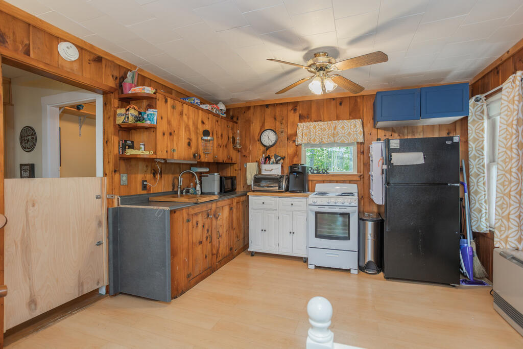 36 Blacks Lane Chesterville ME 04938