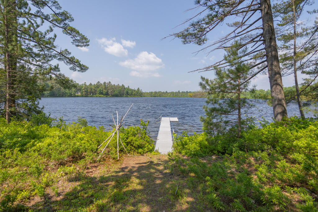 36 Blacks Lane Chesterville ME 04938