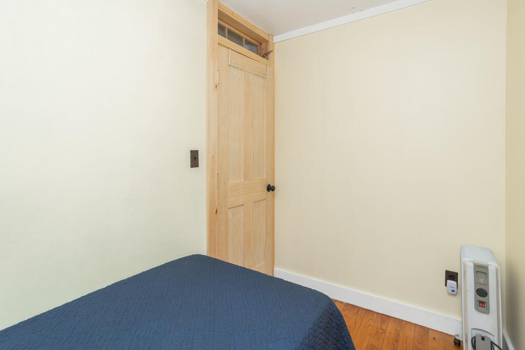 36 Blacks Lane Chesterville ME 04938