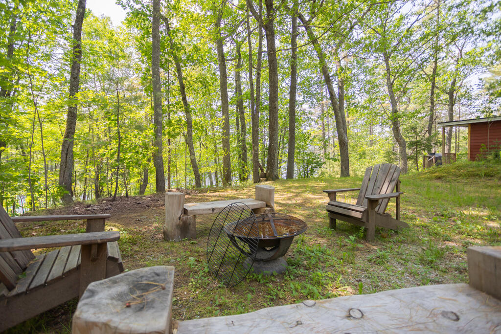 36 Blacks Lane Chesterville ME 04938