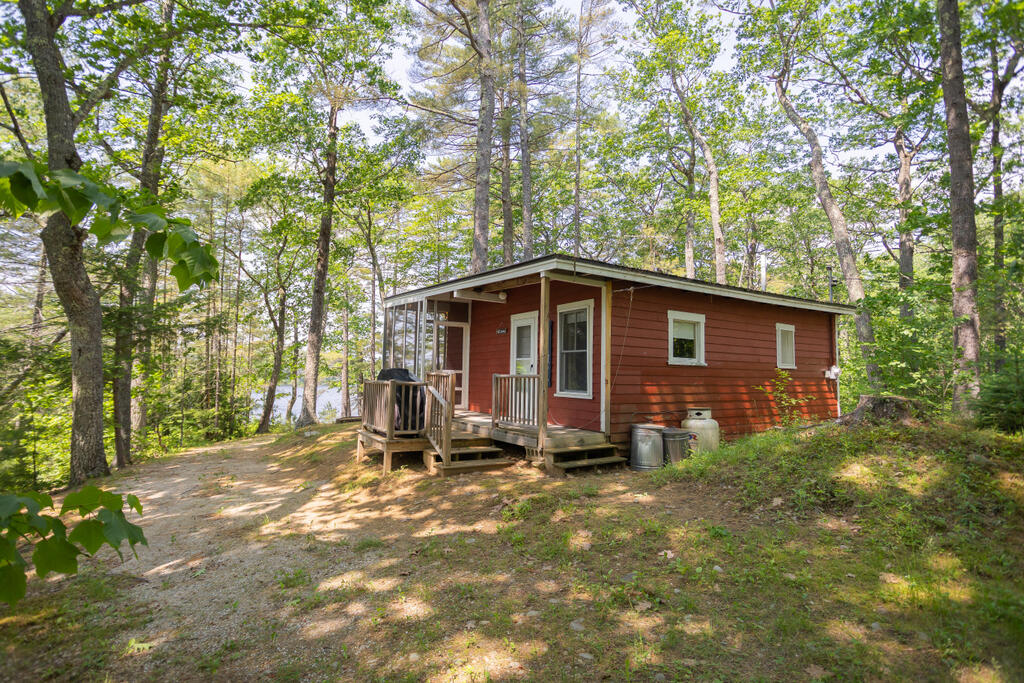 36 Blacks Lane Chesterville ME 04938