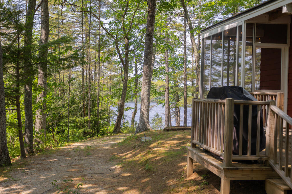 36 Blacks Lane Chesterville ME 04938