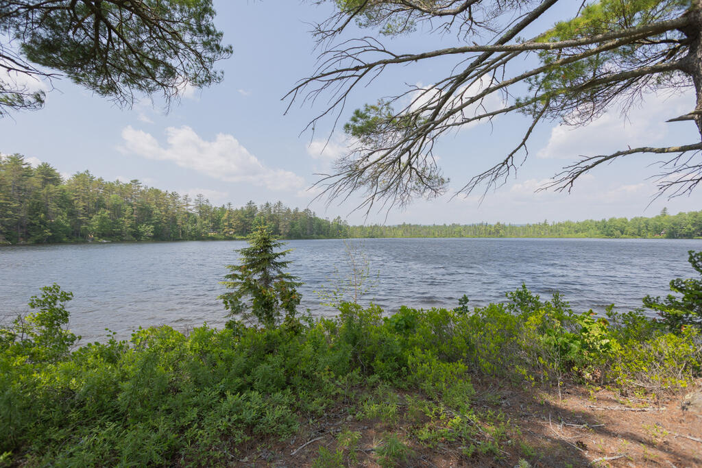 36 Blacks Lane Chesterville ME 04938