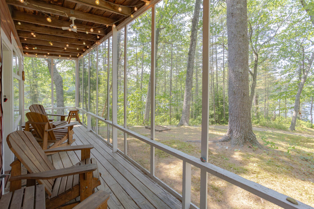 36 Blacks Lane Chesterville ME 04938