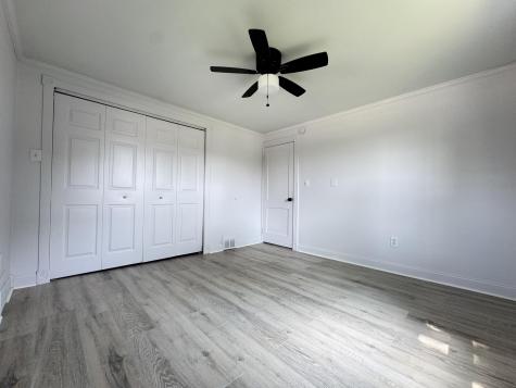 192 Fairview Avenue Auburn ME 04210