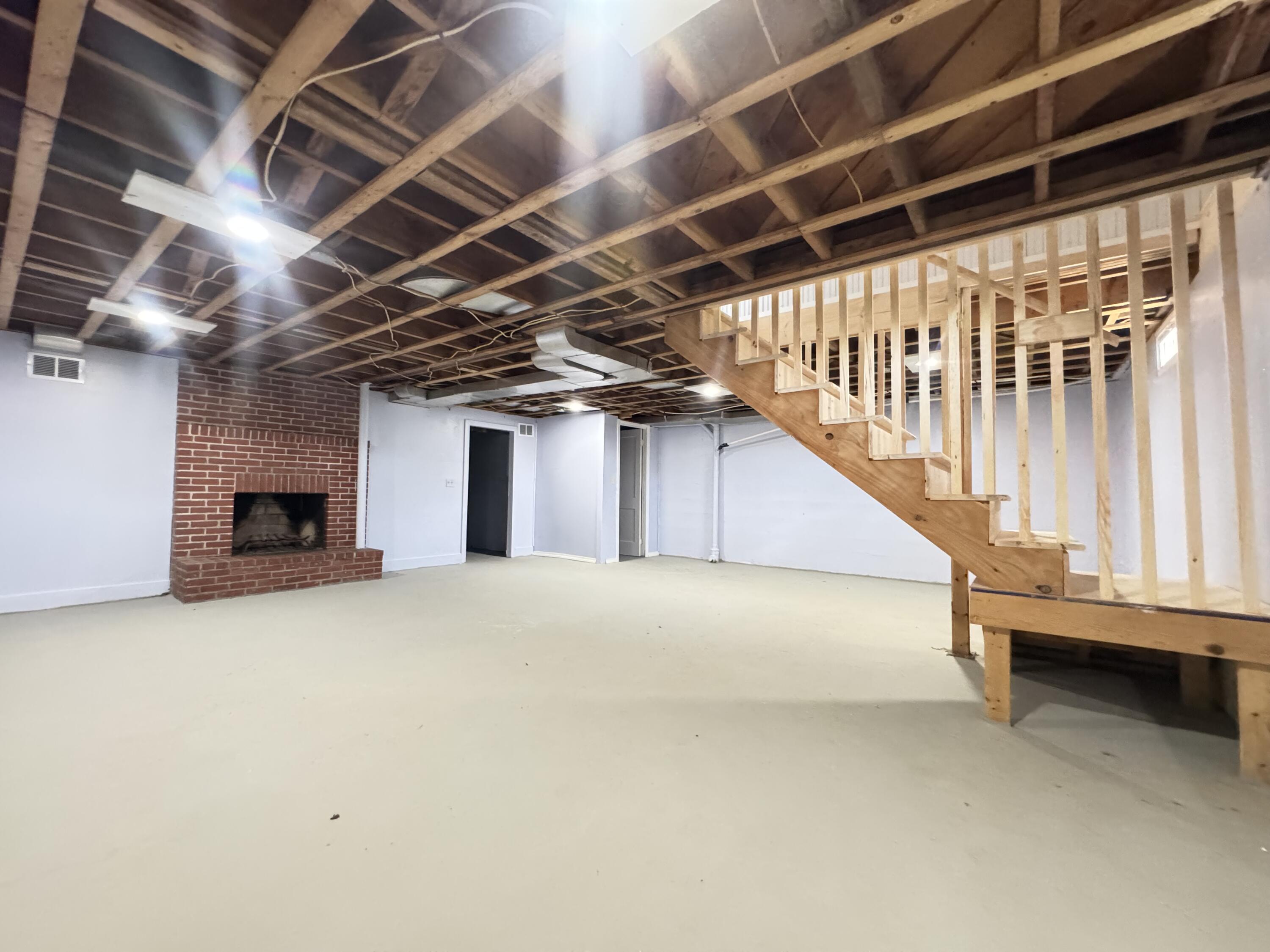 192 Fairview Avenue Auburn ME 04210