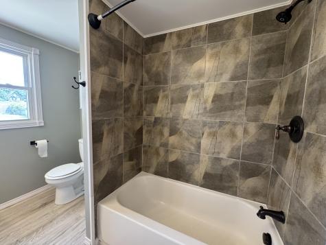 192 Fairview Avenue Auburn ME 04210