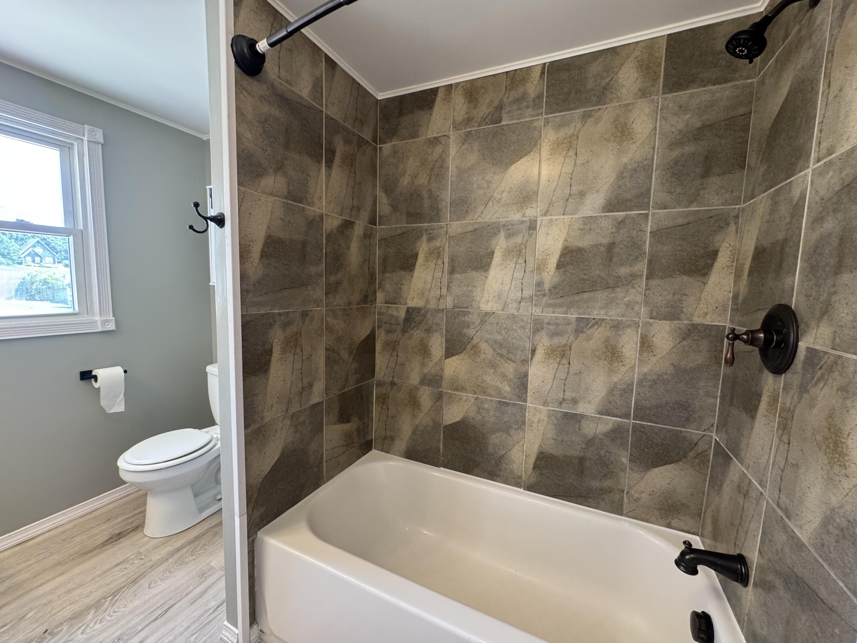 192 Fairview Avenue Auburn ME 04210