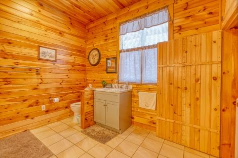 35 S Tall Pines Lane Belgrade ME 04917