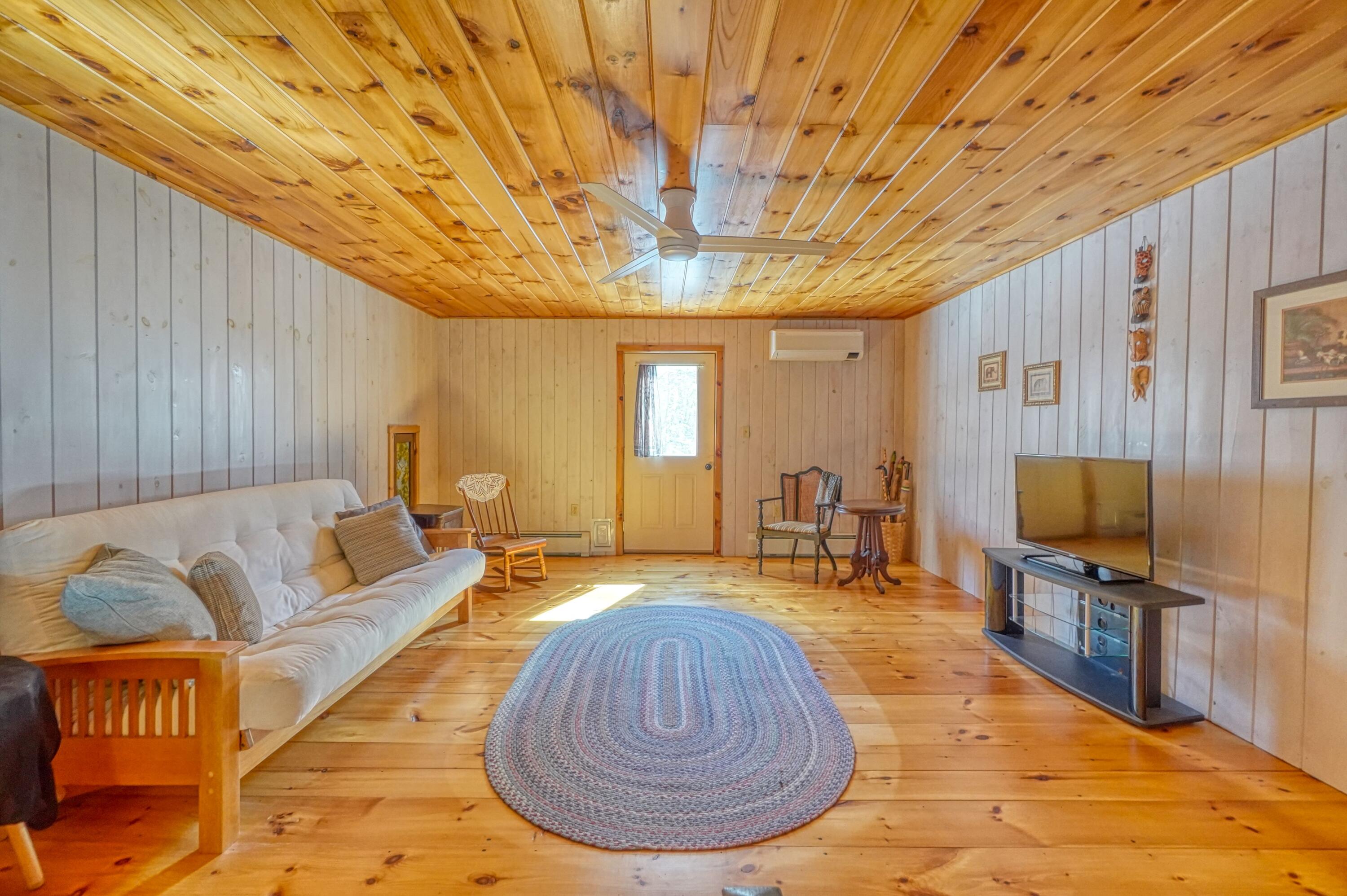 35 S Tall Pines Lane Belgrade ME 04917