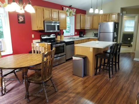 80 Oak Hill Road Auburn ME 04210