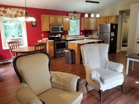 80 Oak Hill Road Auburn ME 04210