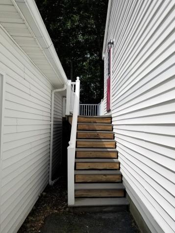 80 Oak Hill Road Auburn ME 04210