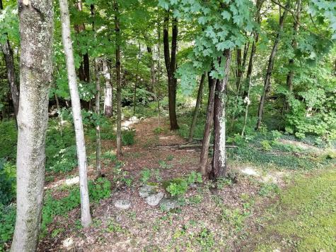 80 Oak Hill Road Auburn ME 04210