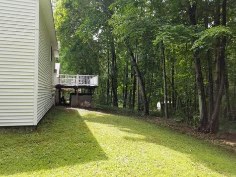 80 Oak Hill Road Auburn ME 04210