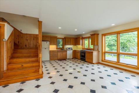 391 Main Road Islesboro ME 04848
