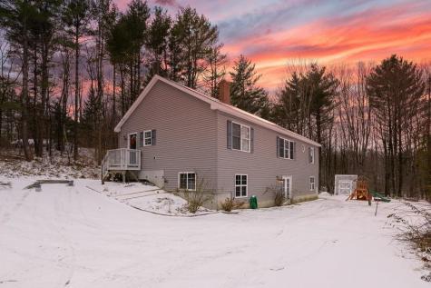 11 Jordan School Road Auburn ME 04210