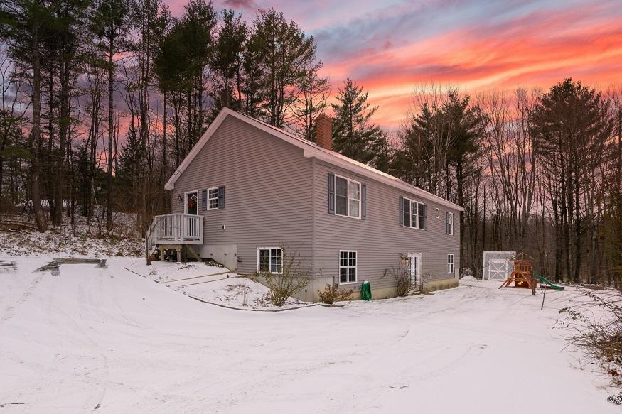 11 Jordan School Road Auburn ME 04210