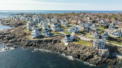 86 Ocean Avenue Extension York ME 03909