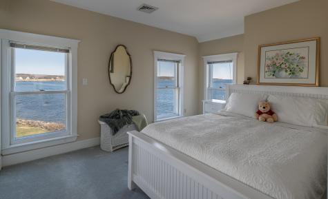 86 Ocean Avenue Extension York ME 03909