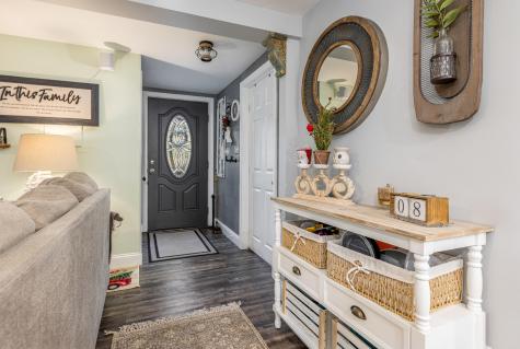 56 Lantern Lane Windham ME 04062