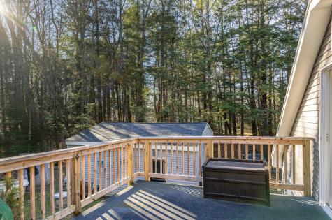 56 Lantern Lane Windham ME 04062