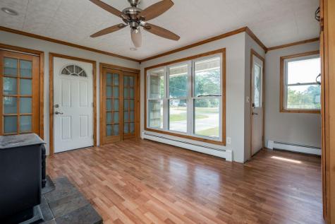 13 Hale Street Rochester NH 03867