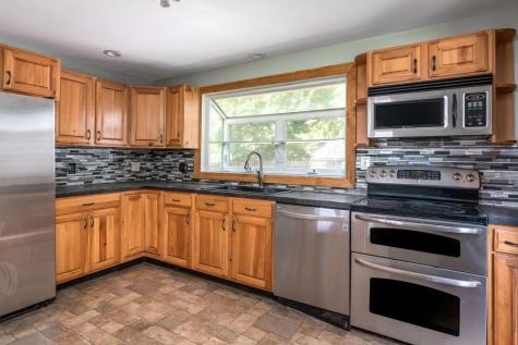 13 Hale Street Rochester NH 03867