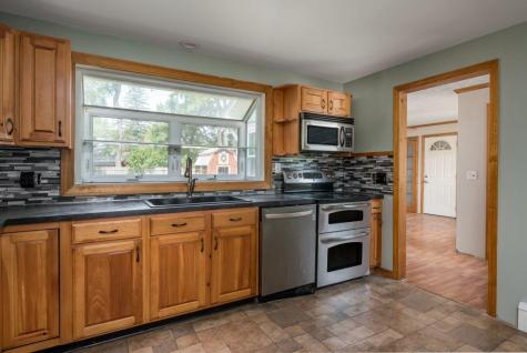 13 Hale Street Rochester NH 03867