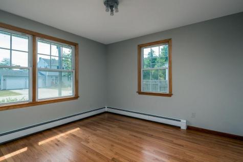 13 Hale Street Rochester NH 03867