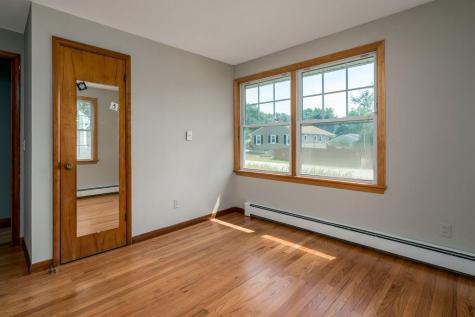 13 Hale Street Rochester NH 03867