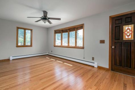 13 Hale Street Rochester NH 03867