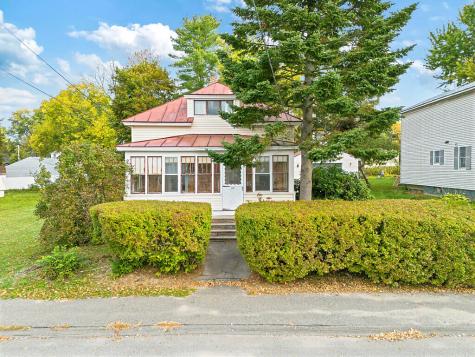 47 Sanger Avenue Waterville ME 04901