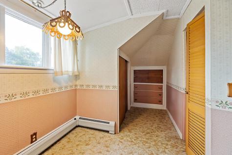 47 Sanger Avenue Waterville ME 04901