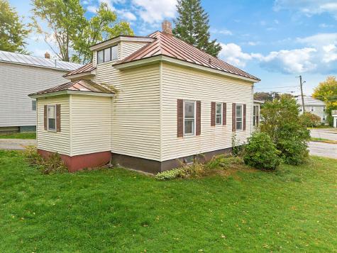 47 Sanger Avenue Waterville ME 04901