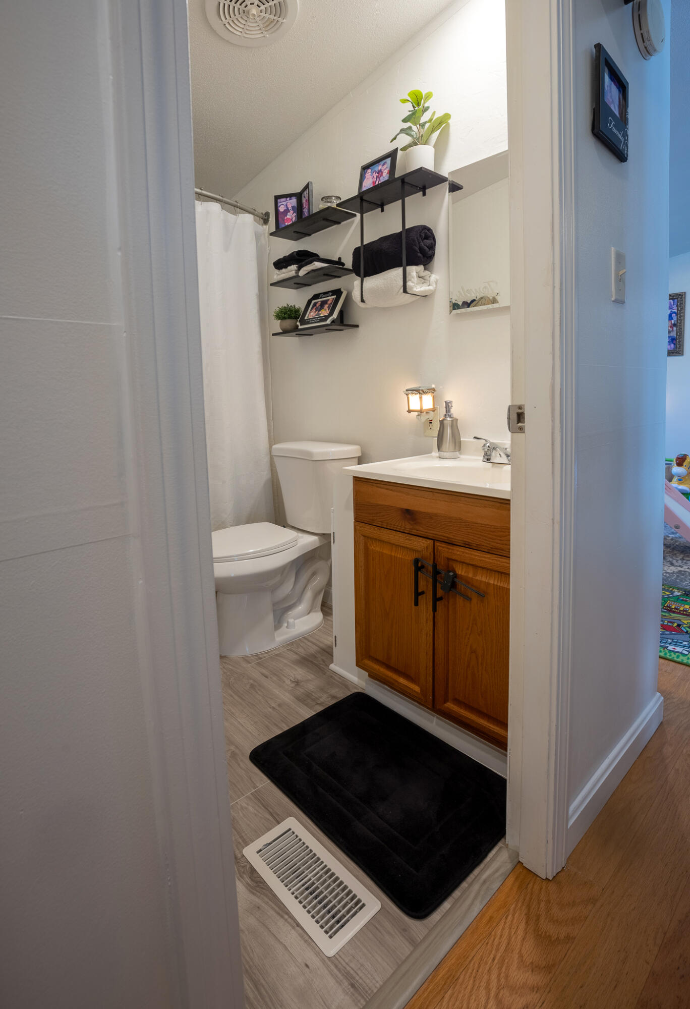 25 Killdeer Drive Unity ME 04988